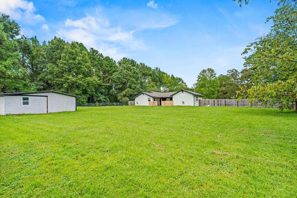 Photo of 4962 Antioch Road