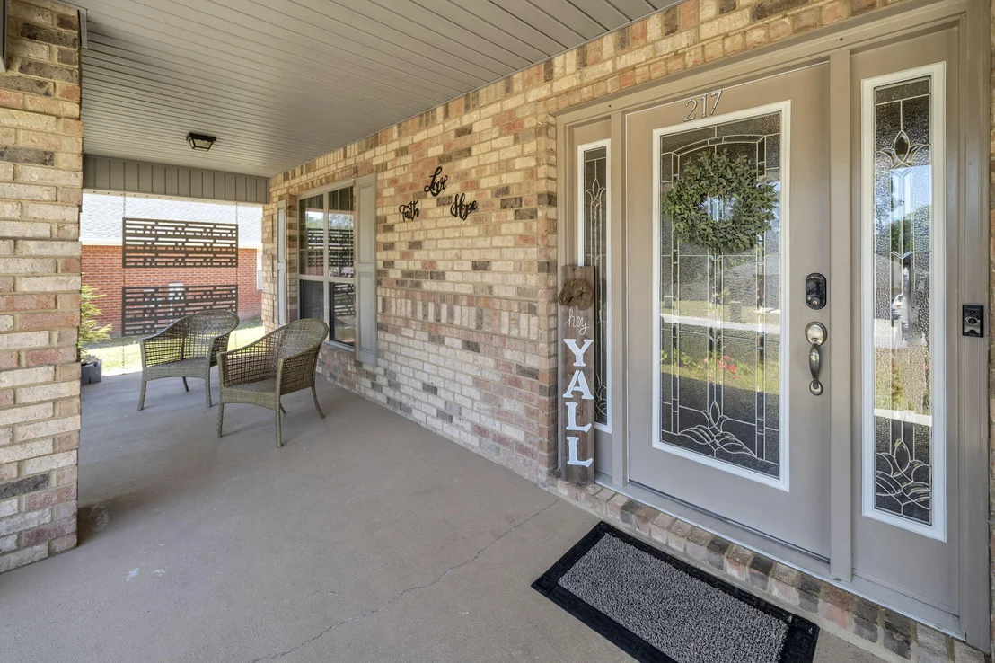 Photo of 217 Raptor Drive