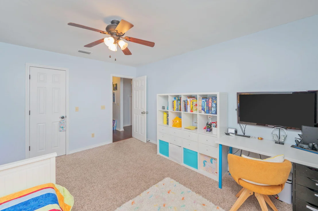 Photo of 1395 Windward Lane