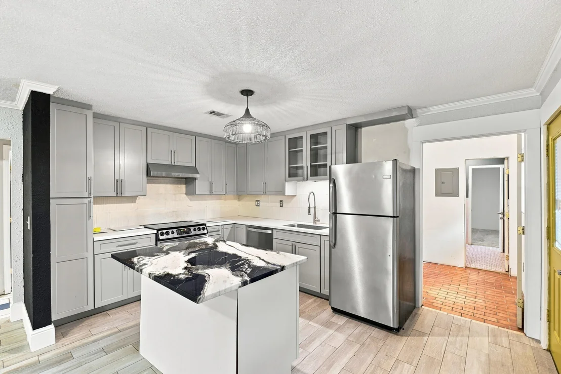 Photo of 3174 Earl Kennedy Road