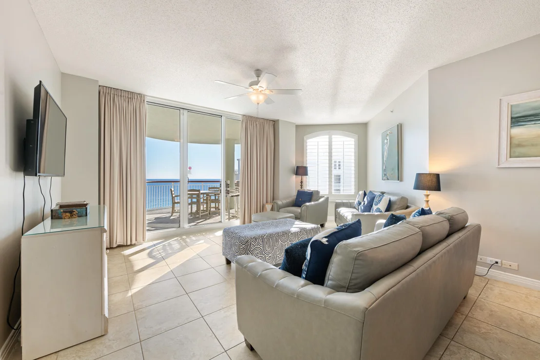 Photo of Unit PH2E at 8501 Gulf Boulevard