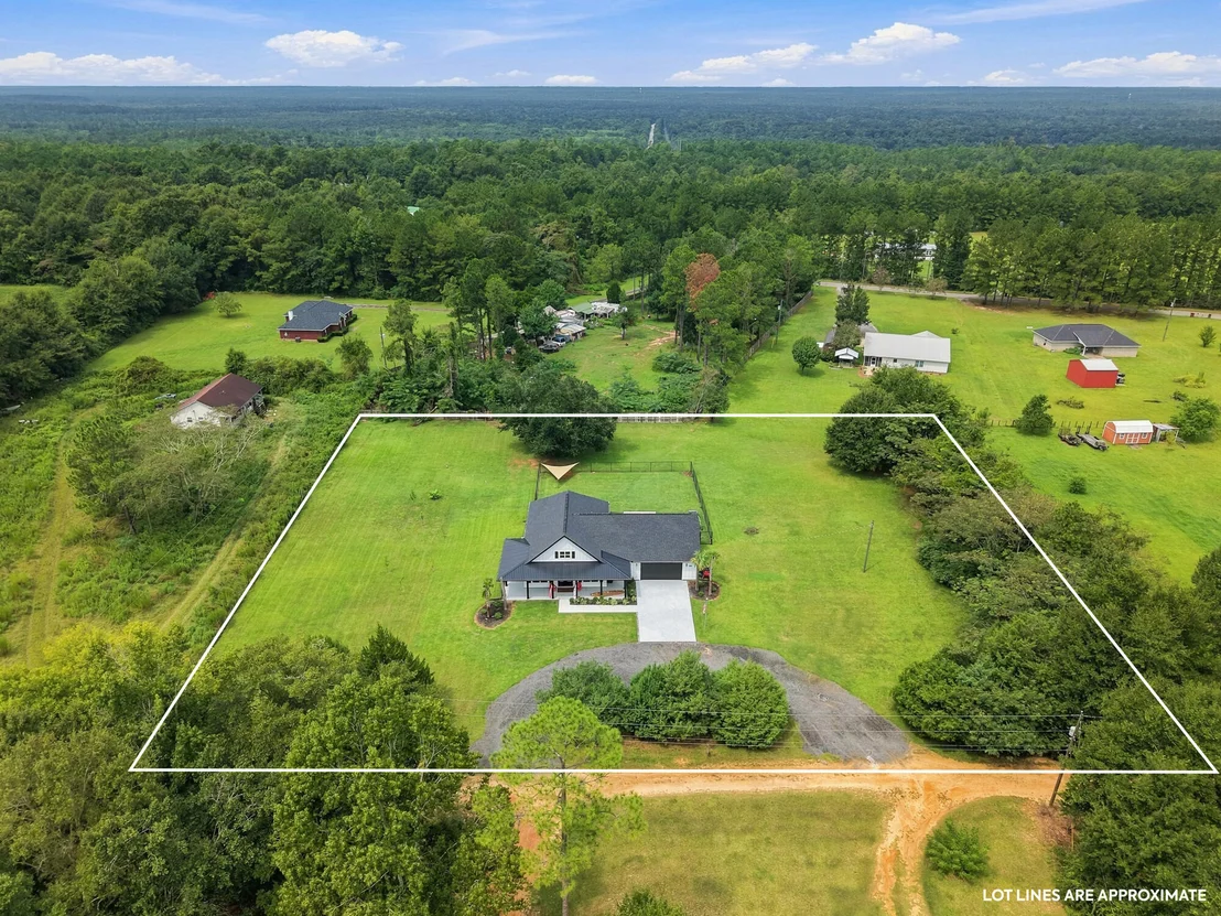 Photo of 5325 Red Clover Lane