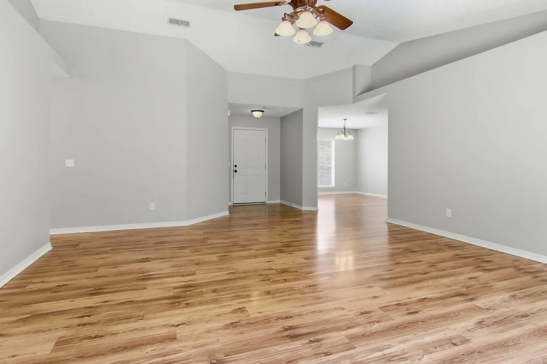 Photo of 330 Egan Drive
