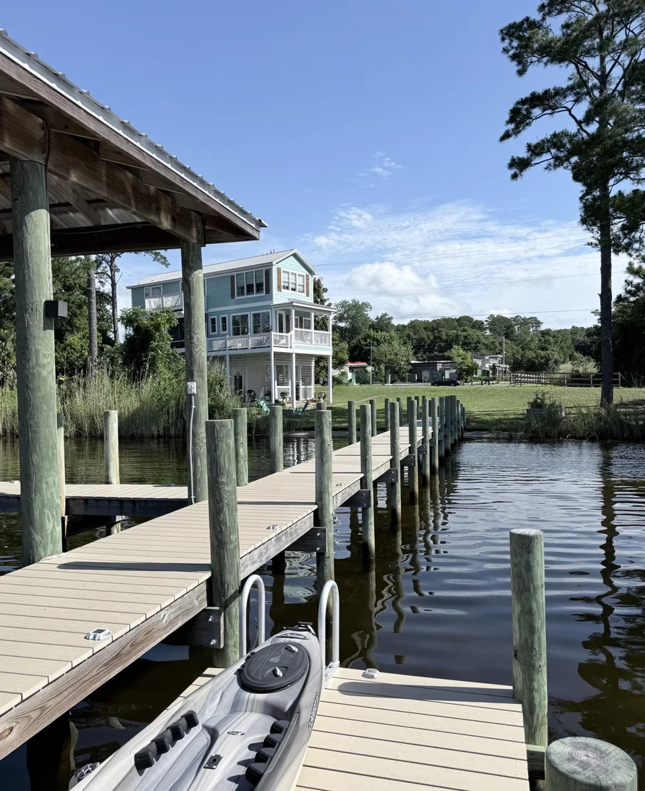 Photo of 197 Bayshore Drive