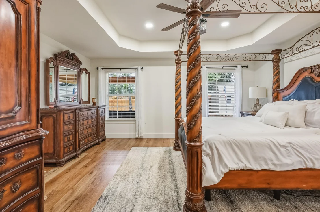 Photo of 209 Emmett Drive