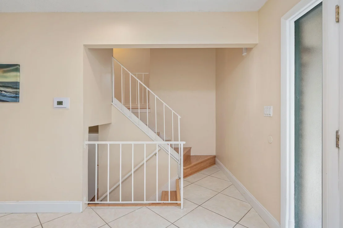 Photo of 2401 Roberts Drive