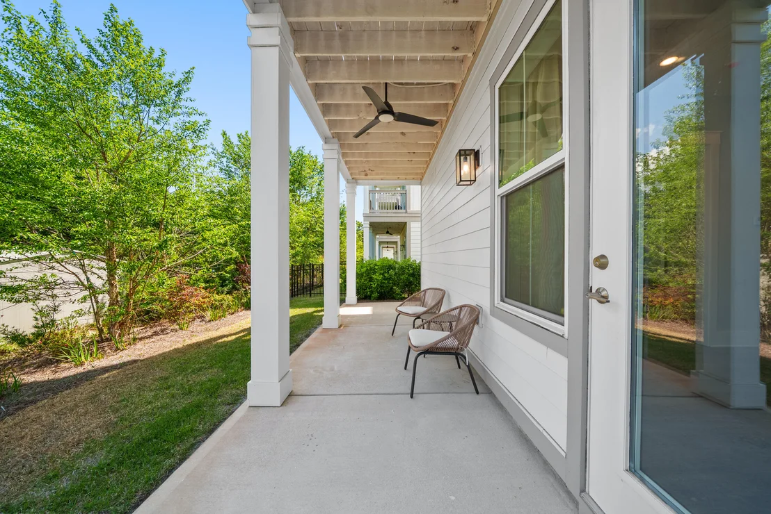 Photo of 28 W Queen Palm Drive