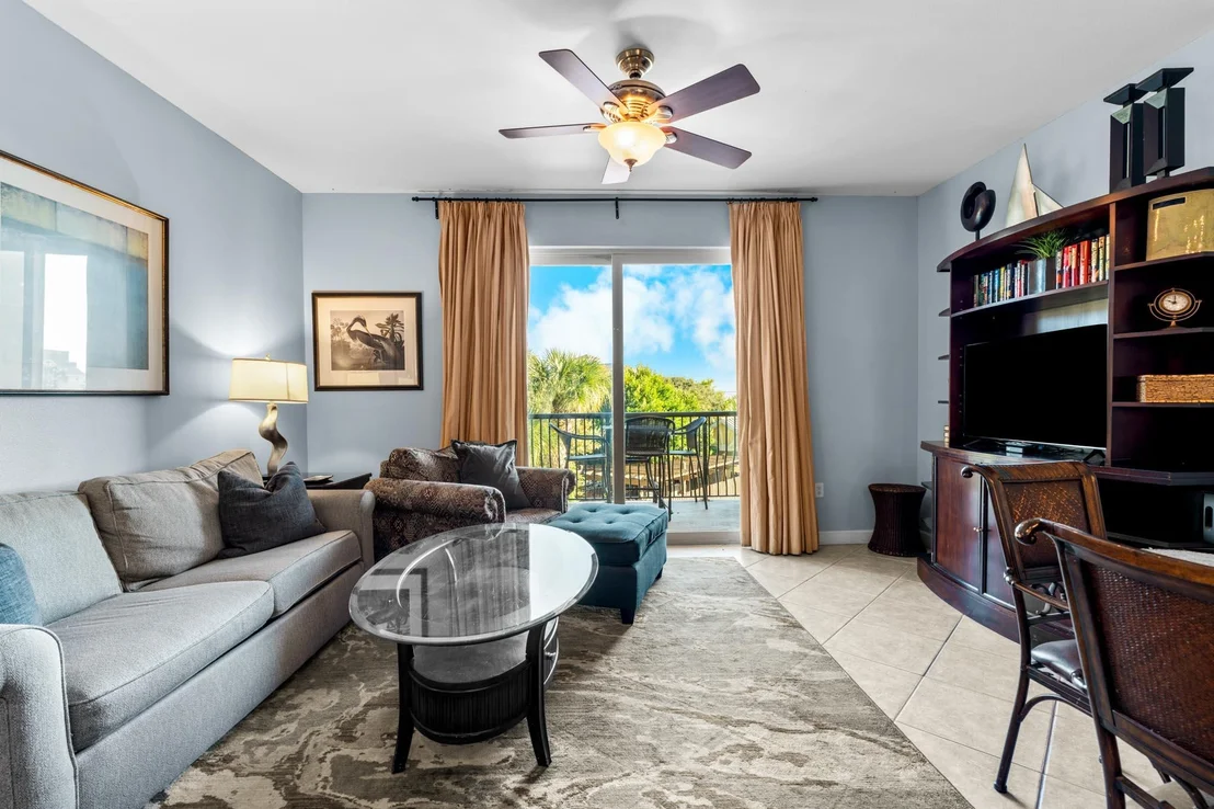 Photo of Unit UNIT302 at 548 Sandy Cay Drive