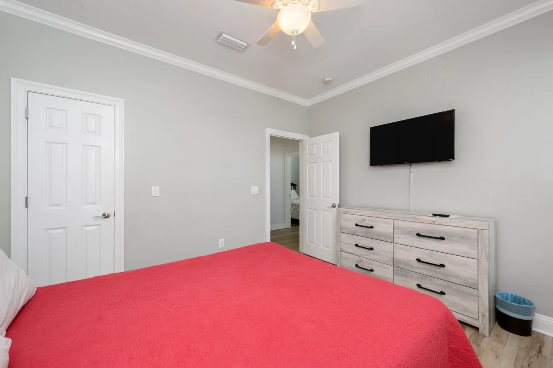 Photo of 219 E Grand Key Loop