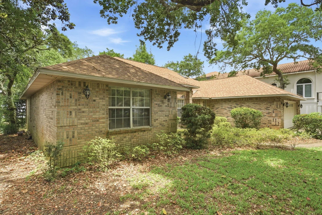 Photo of 6627 Calle De Laurel
