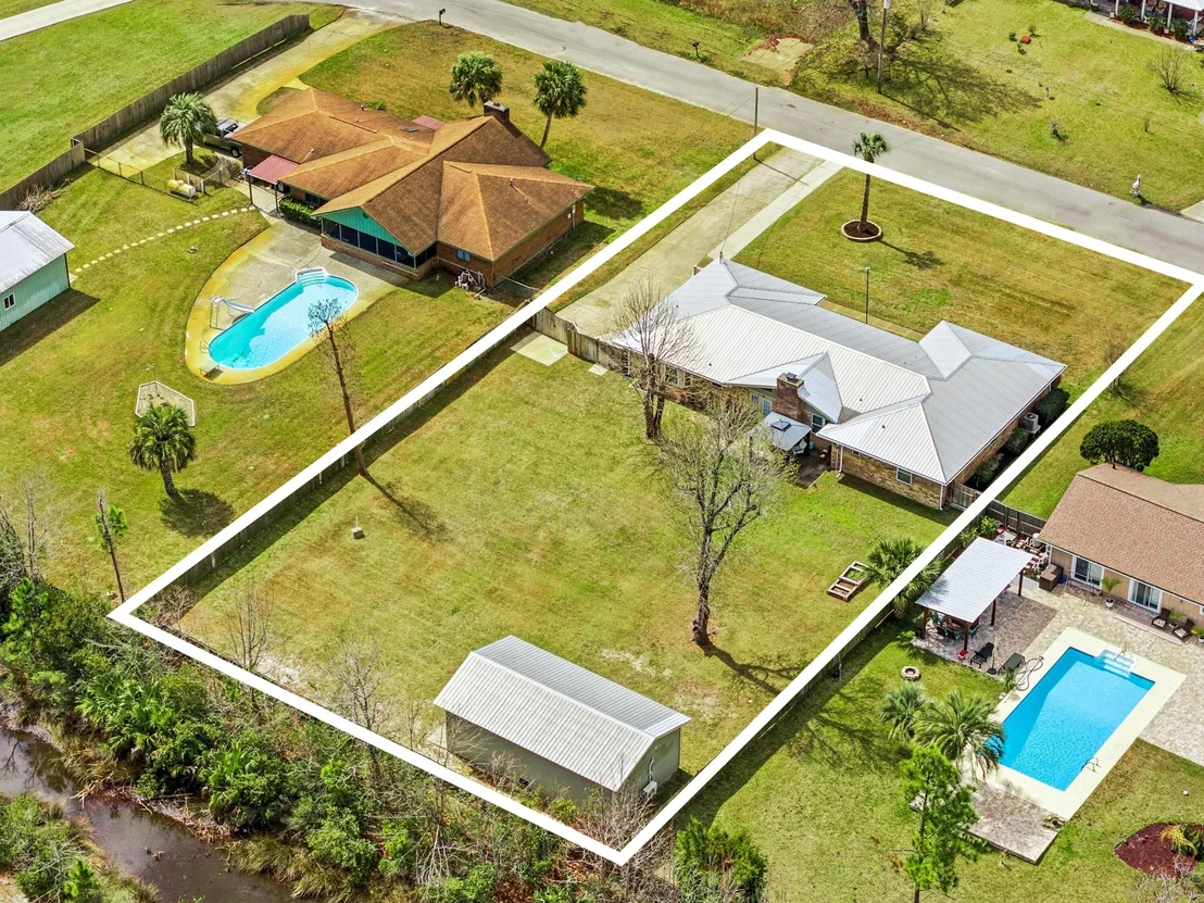 Photo of 4326 Pine Tree Lane