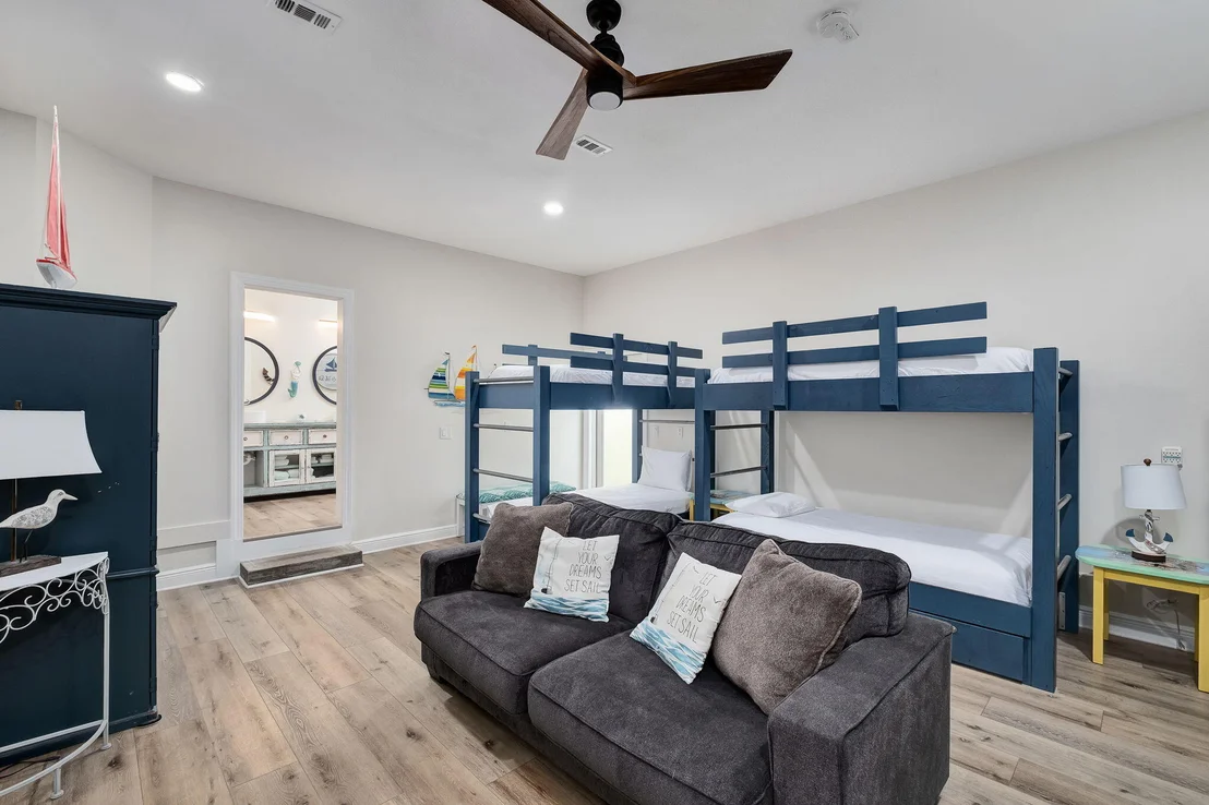 Photo of 226 Sandtrap Road