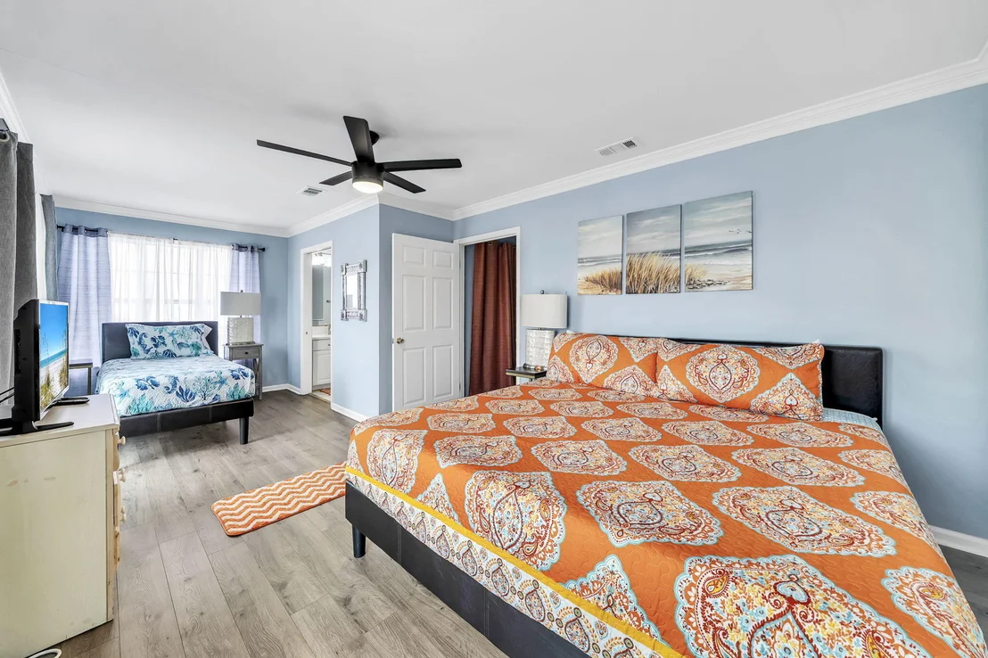 Photo of 54 Terra Cotta Way