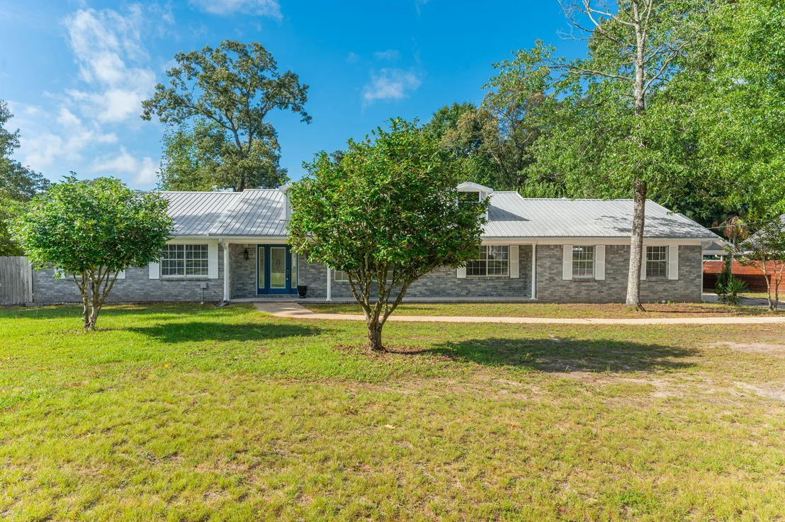 Photo of 140 Gillis Drive