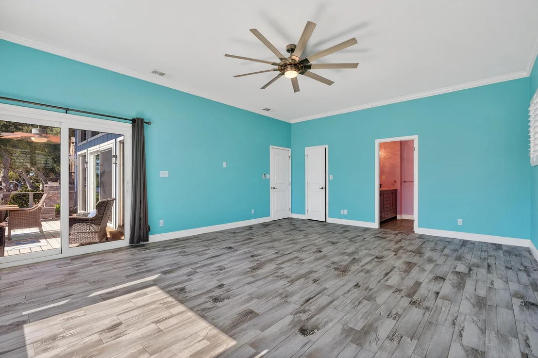 Photo of 228 Lafitte Crescent