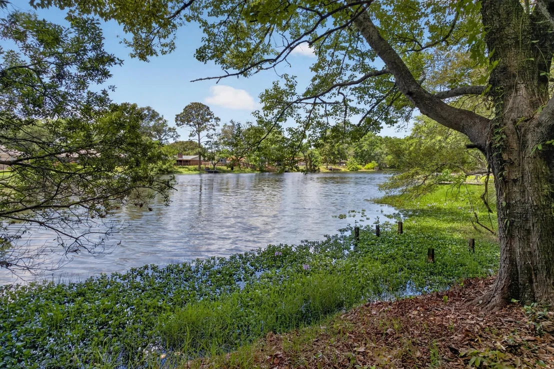 Photo of 1037 Everglade Drive