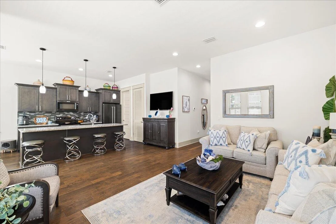Photo of 94 Lakeland Drive