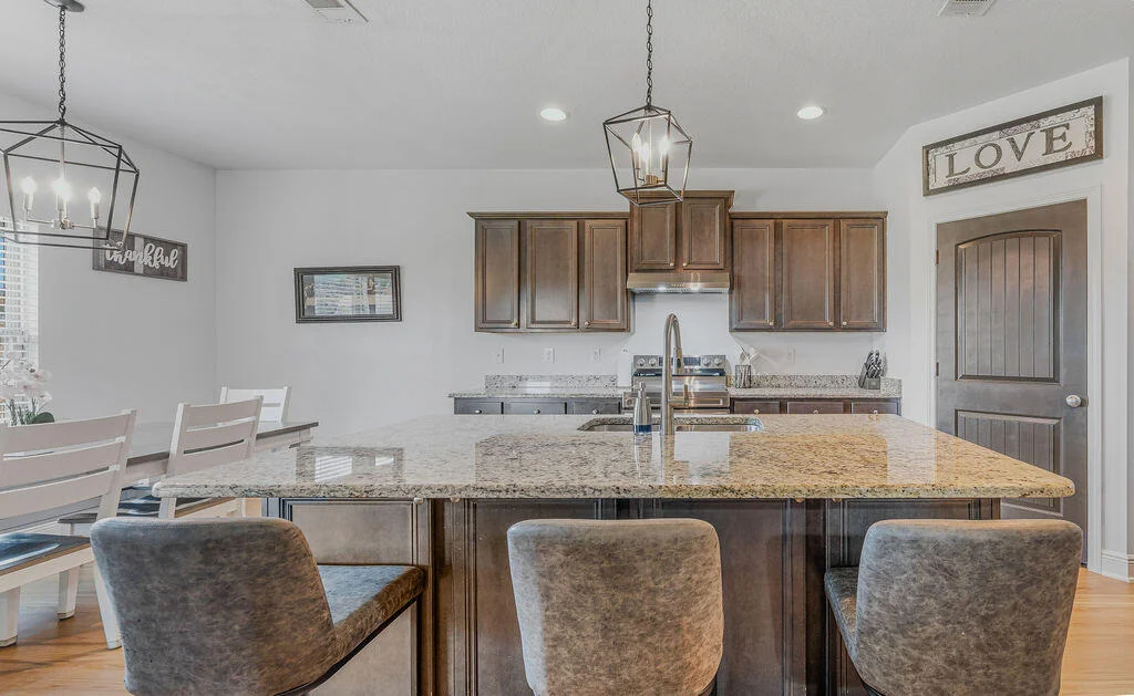 Photo of 417 Chickadee Street