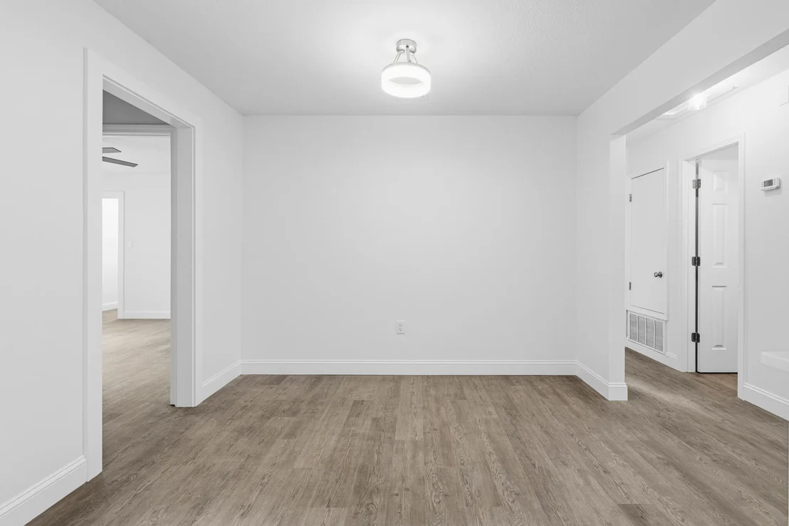 Photo of 103 Jamie Court