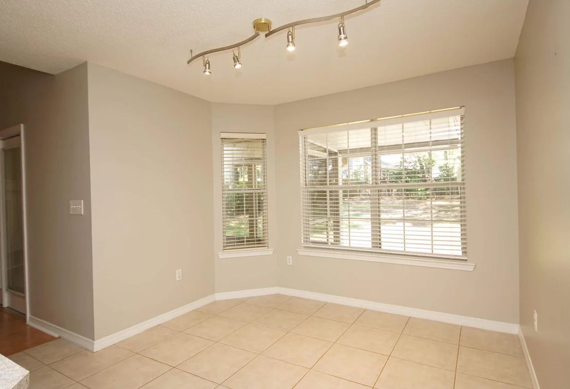 Photo of 1631 Parkside Circle