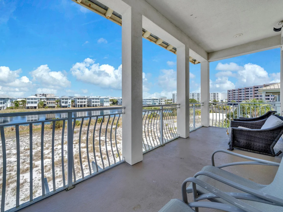 Photo of 64 Lands End Drive