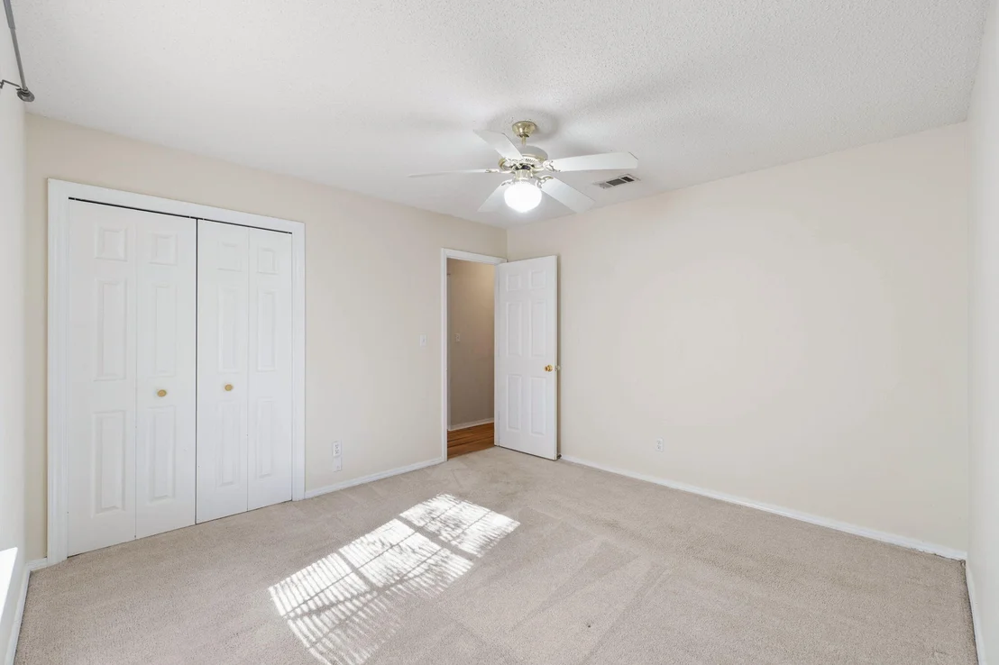 Photo of 4591 Scarlet Drive