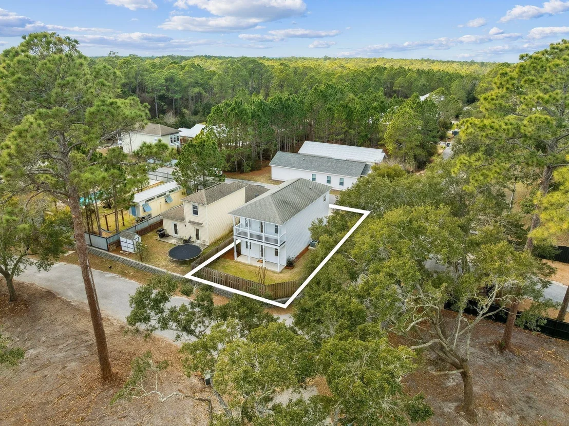 Photo of 48 Pine Tree Way