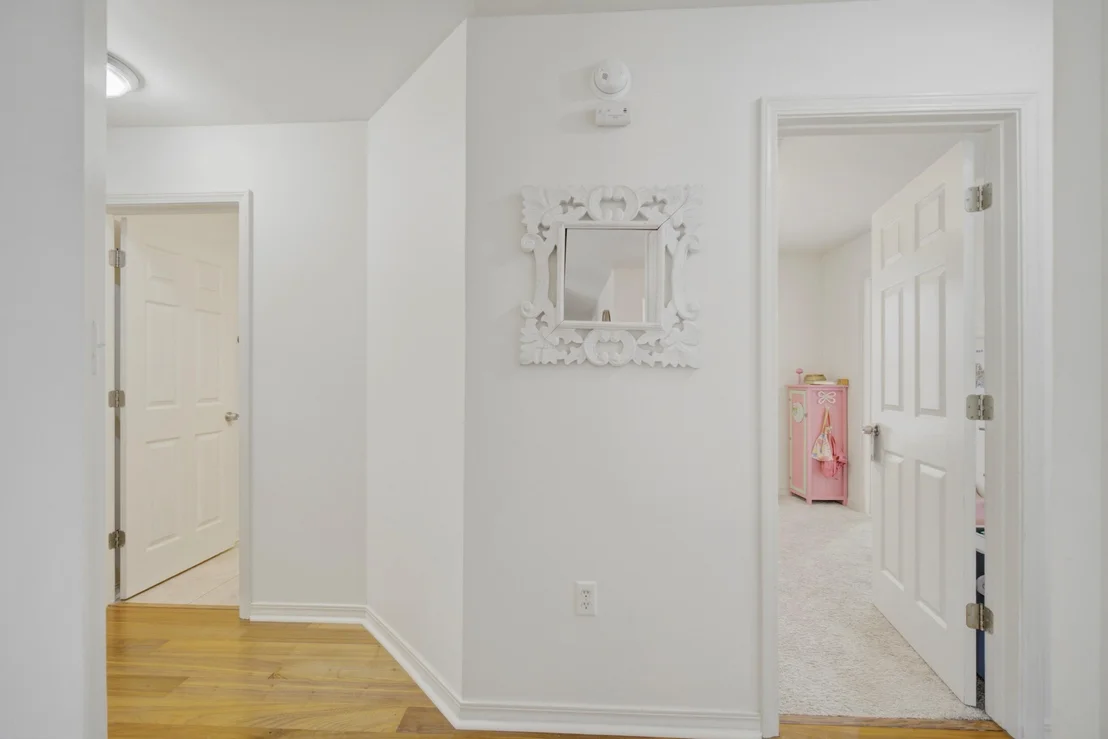 Photo of 346 Louise Circle