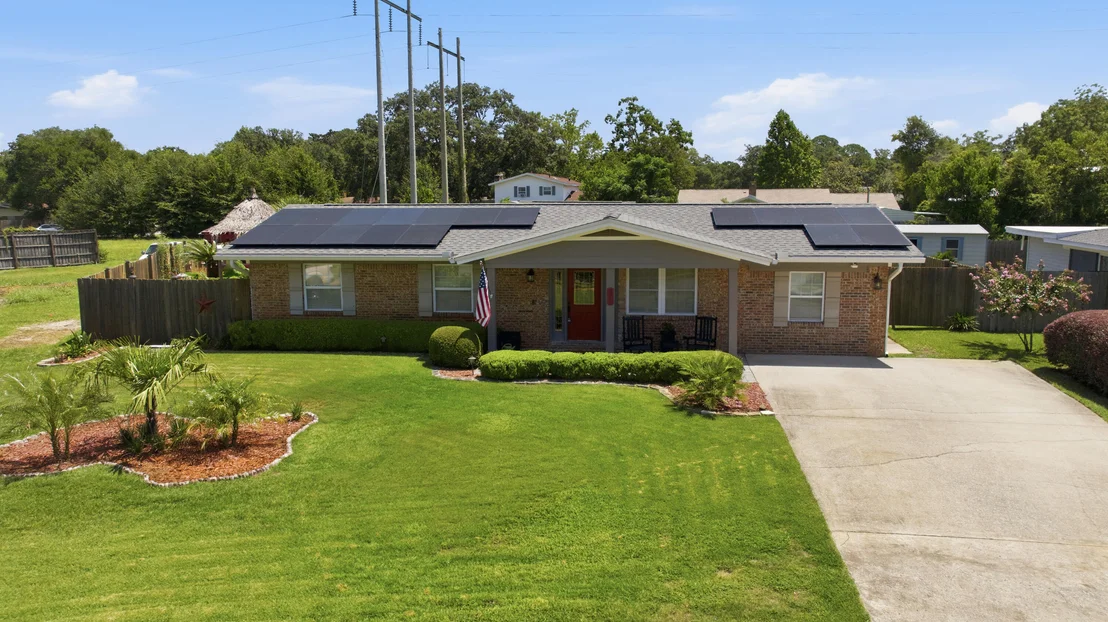 Photo of 325 Echo Circle