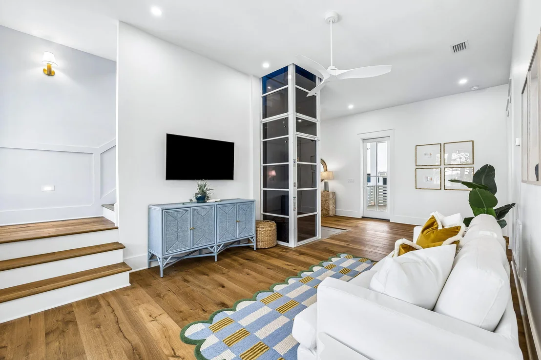 Photo of 53 Bartons Way