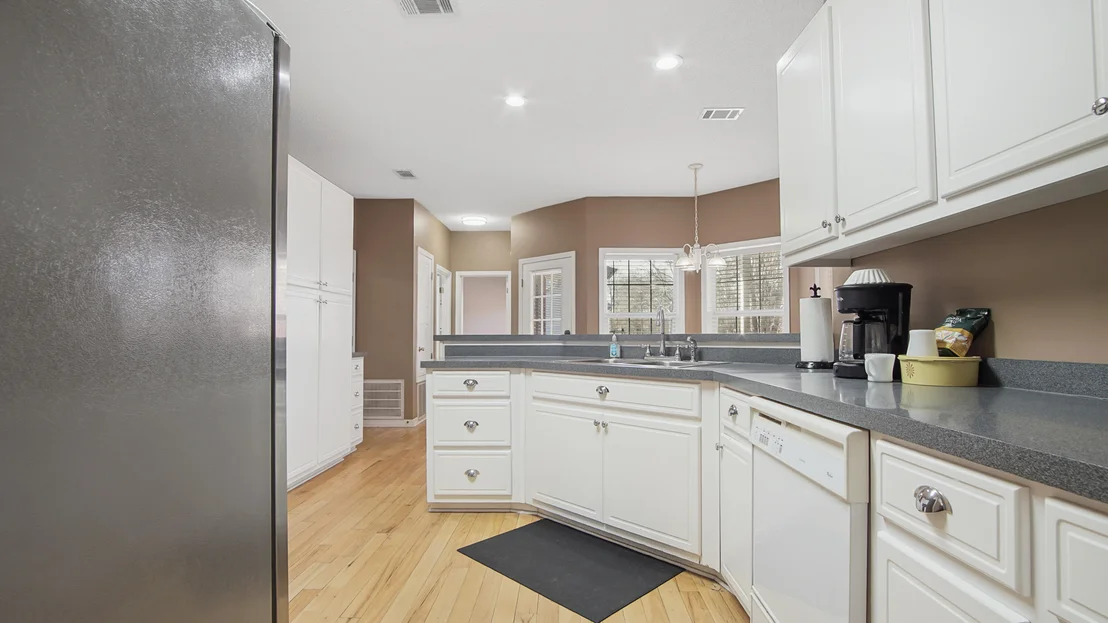Photo of 1333 Parrish Road
