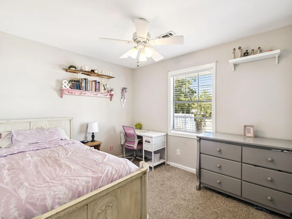 Photo of 165 Maple Street