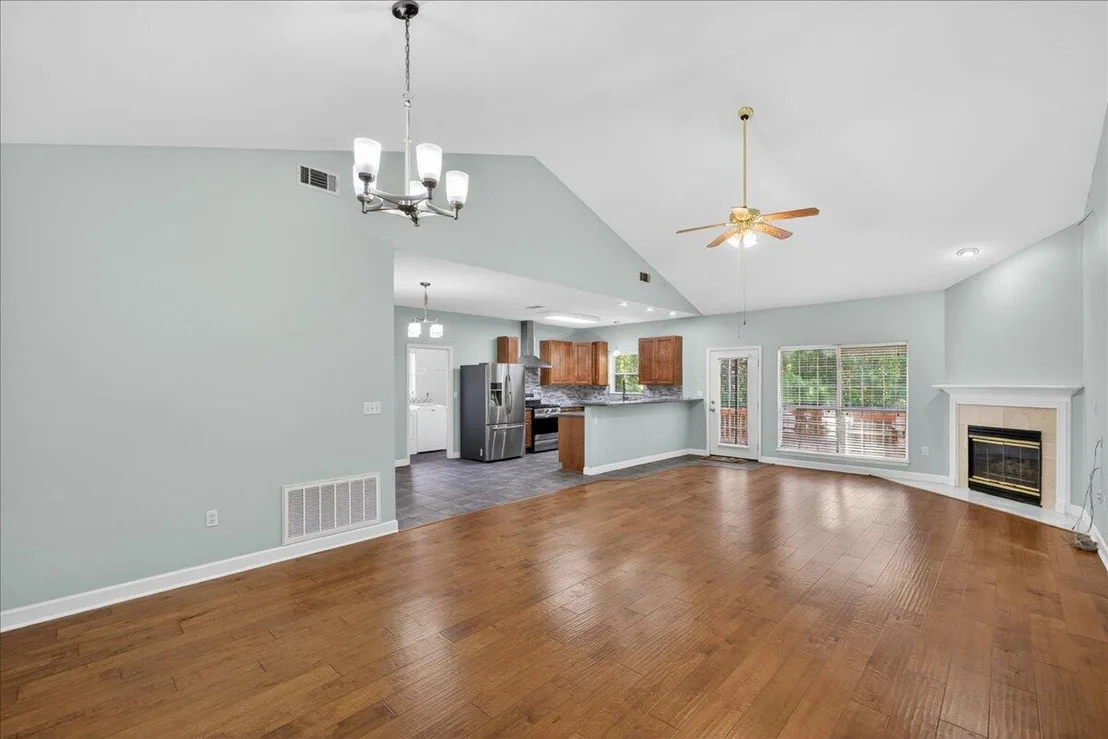 Photo of 3896 Mesa Road