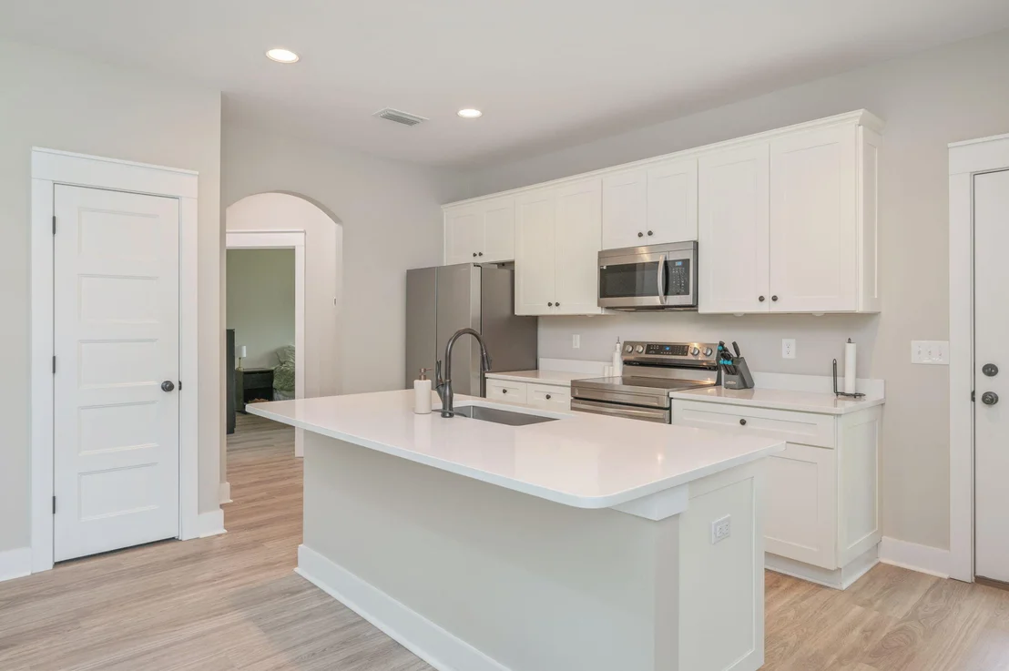 Photo of 3168 Maple Street
