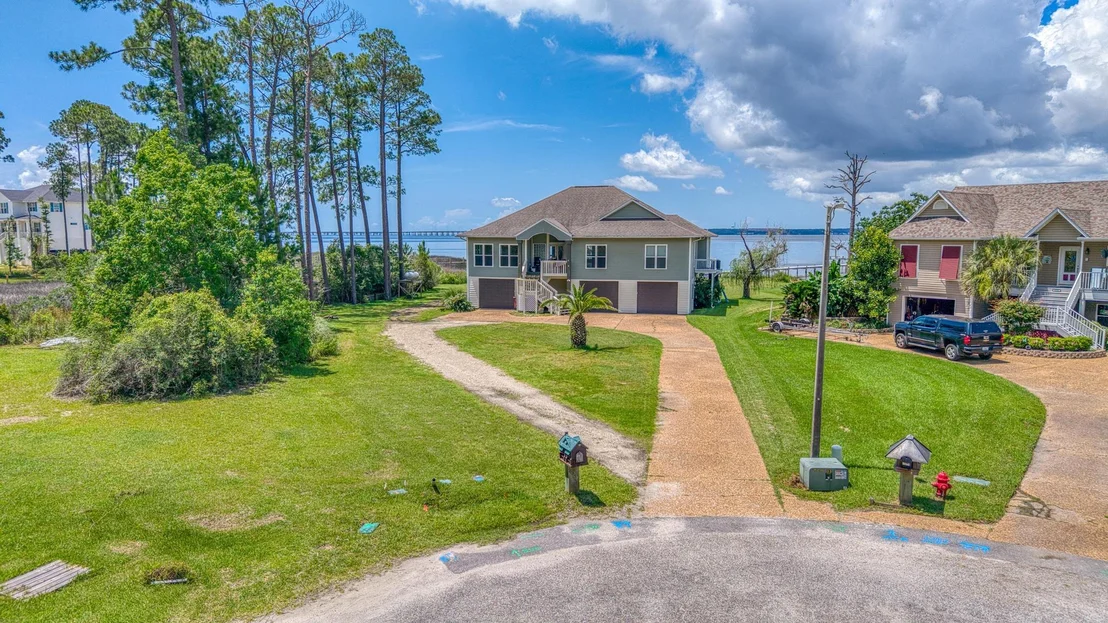Photo of 4501 Bayside Drive