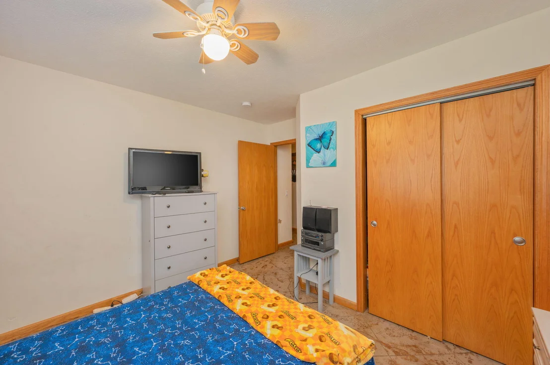 Photo of 2524 Lincoln Road