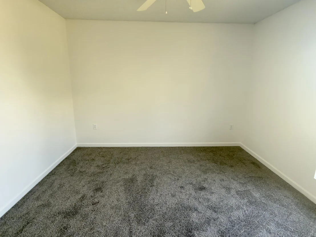 Photo of 5210 Moore Loop