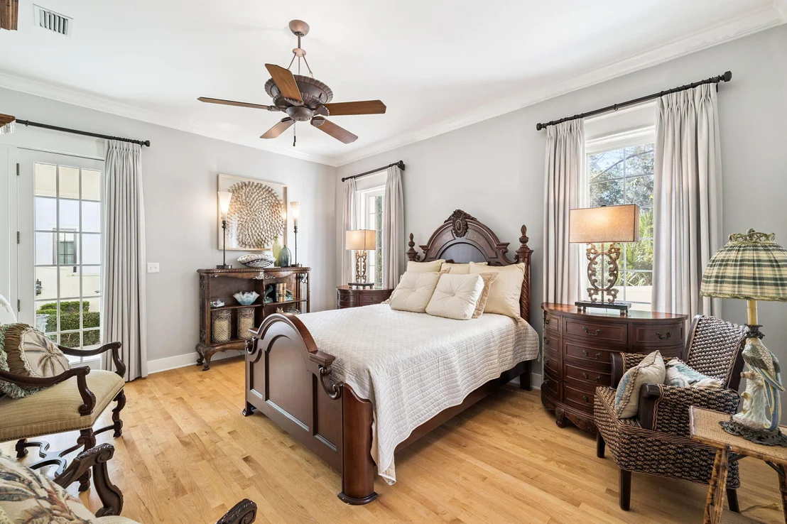 Photo of 152 White Cliffs Boulevard