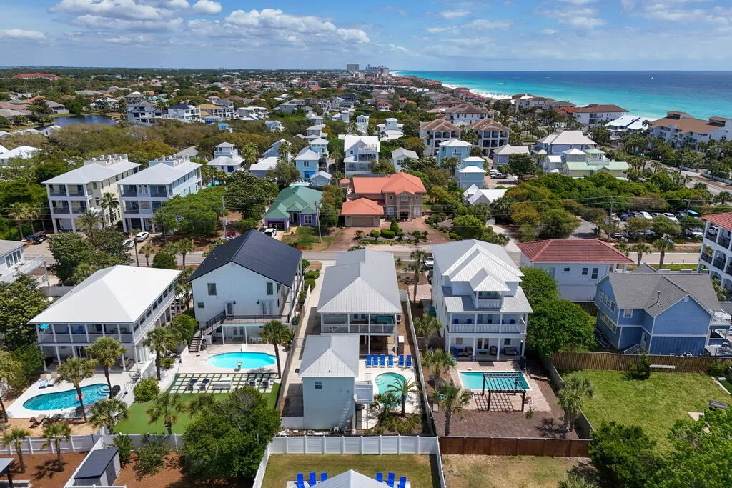 Photo of 64 DOLPHIN Street
