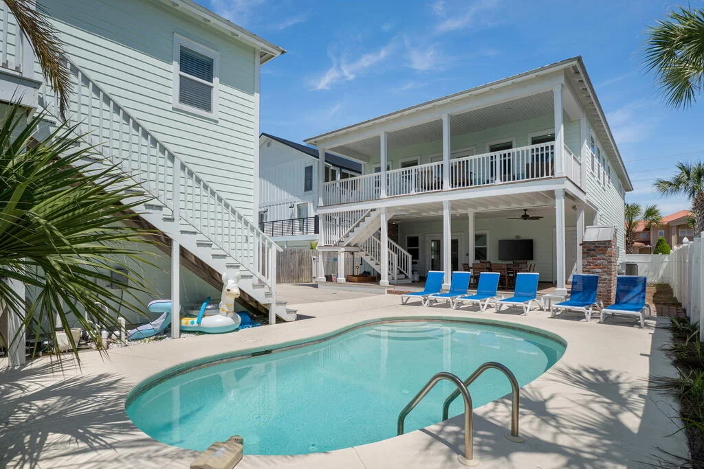 Photo of 64 DOLPHIN Street