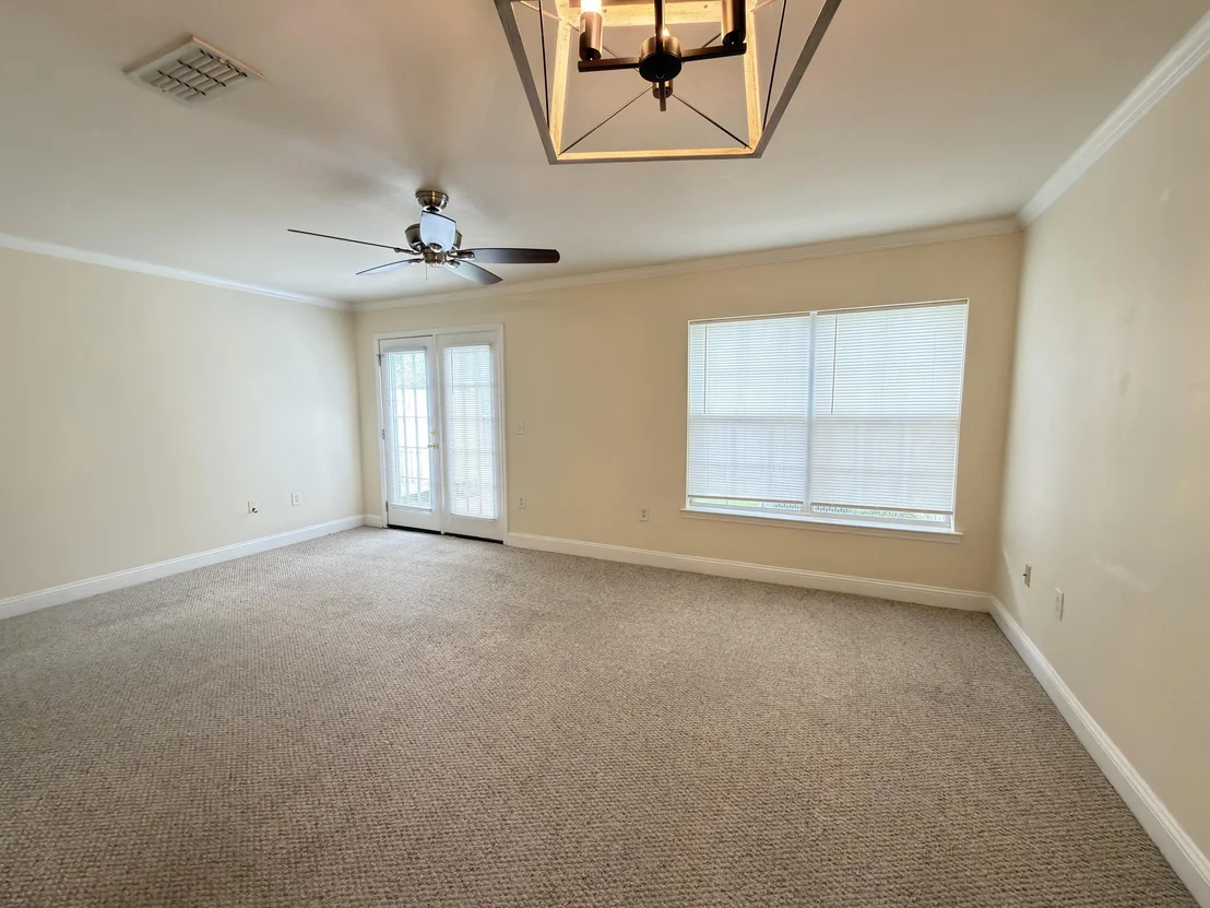 Photo of 779 Majestic Drive