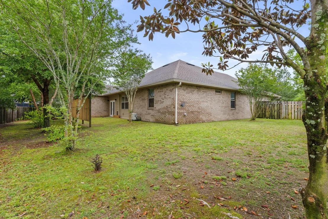 Photo of 48 Madiera Drive