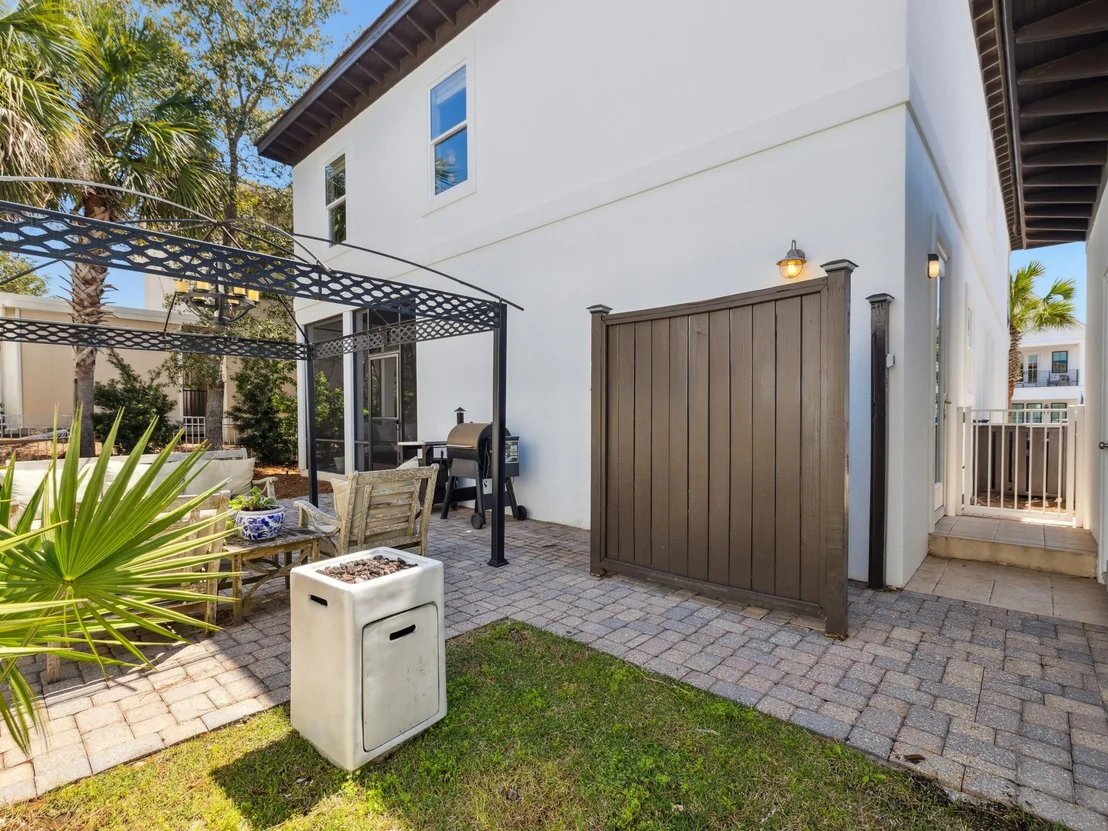 Photo of 38 White Cliffs Boulevard