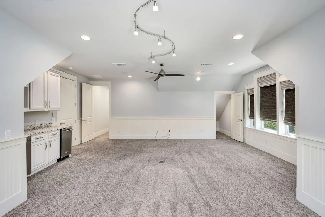 Photo of 104 Blakely Drew Boulevard