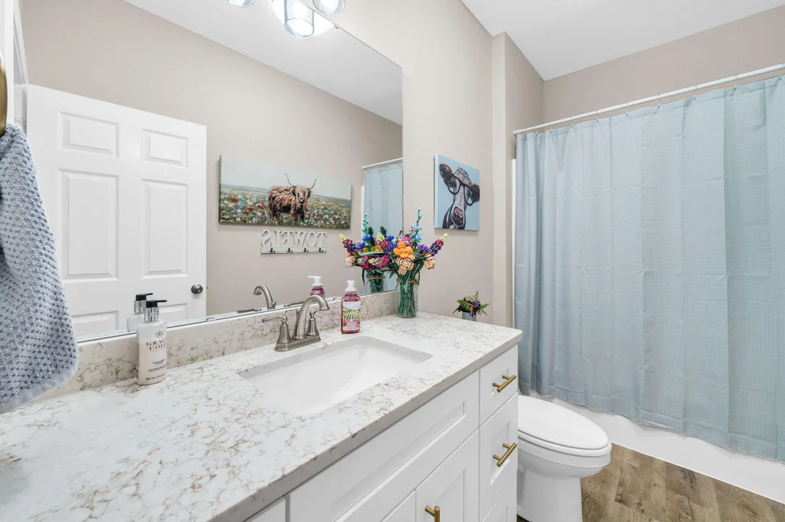 Photo of 6029 Sand Hill Road