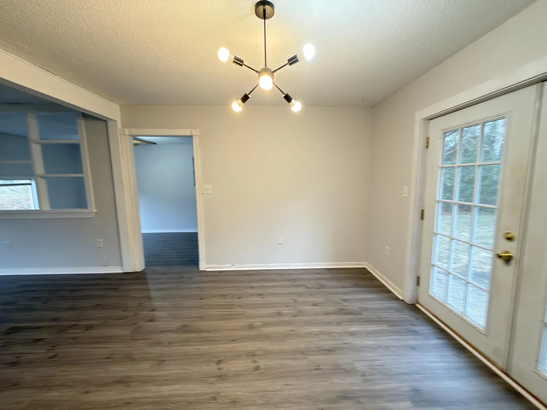 Photo of 208 Forrest Parkway
