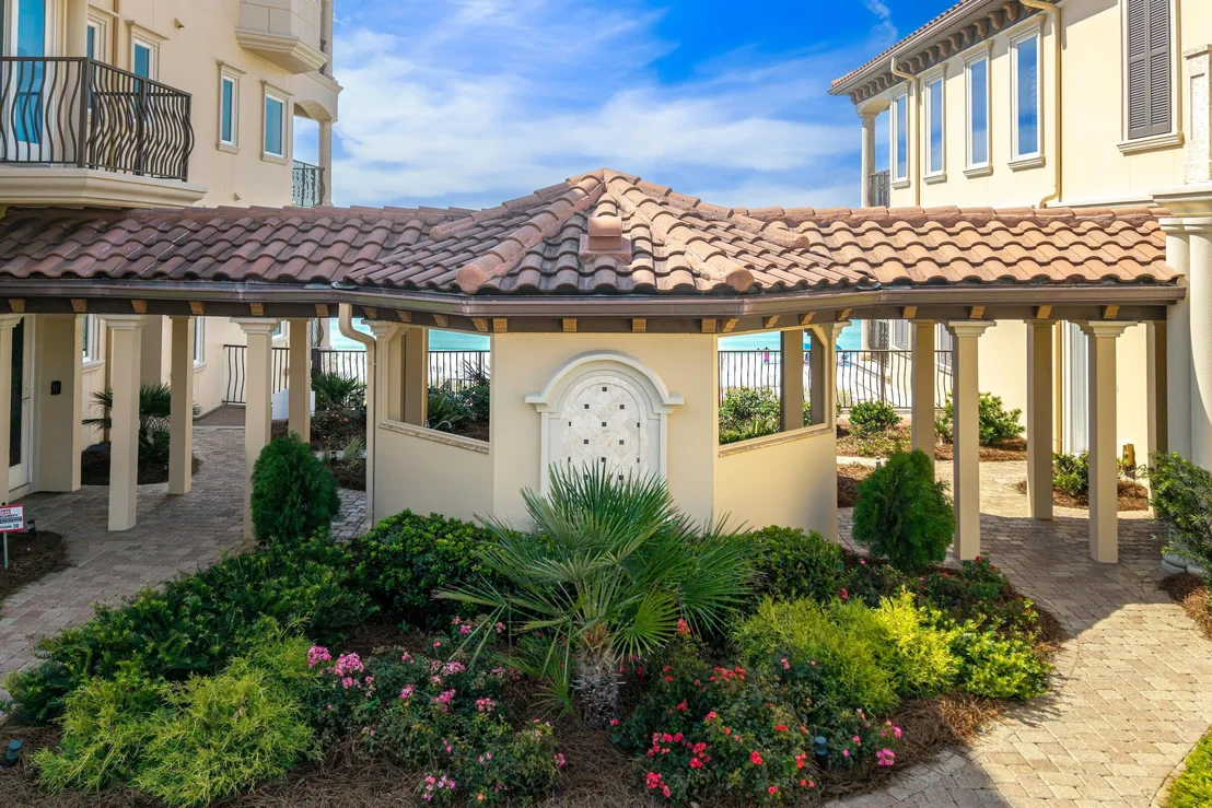 Photo of 4772 Ocean Boulevard