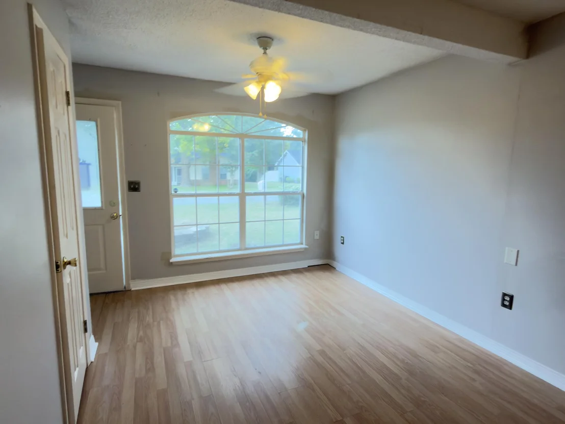 Photo of 216 Brookmeade Drive