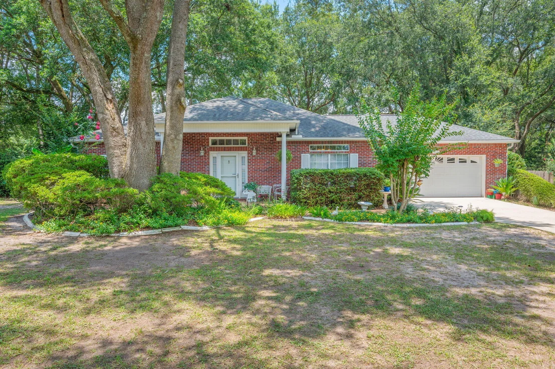 Photo of 5810 Hilary Street