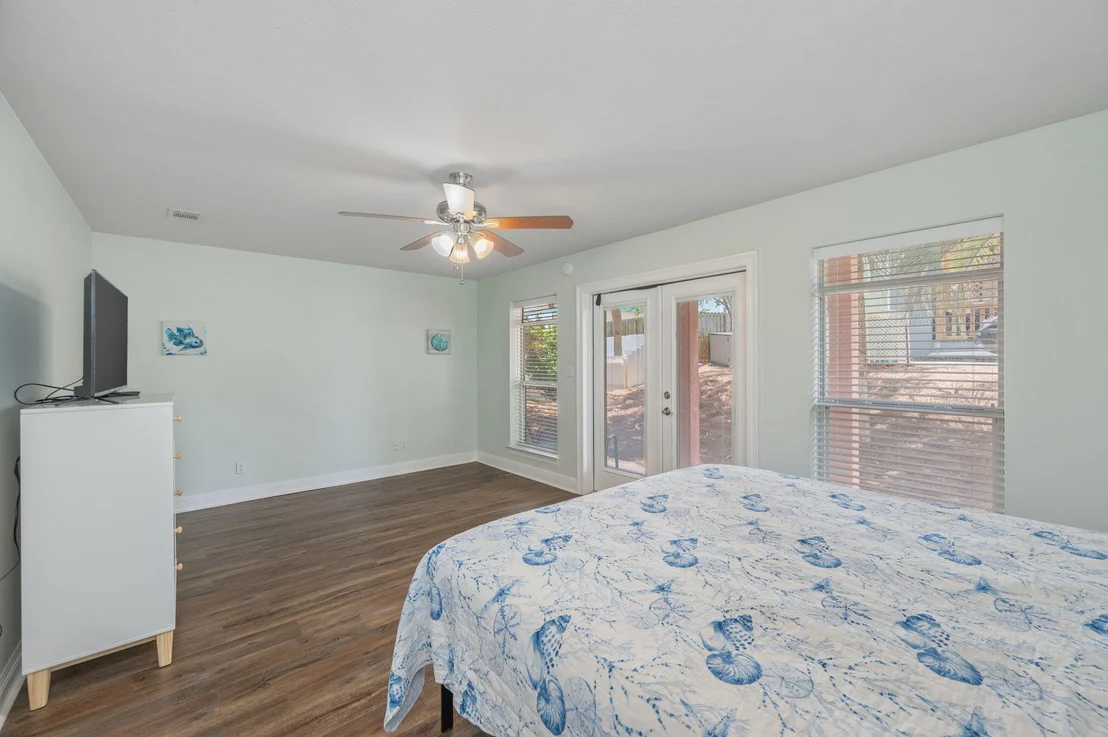 Photo of 110 Terra Cotta Way